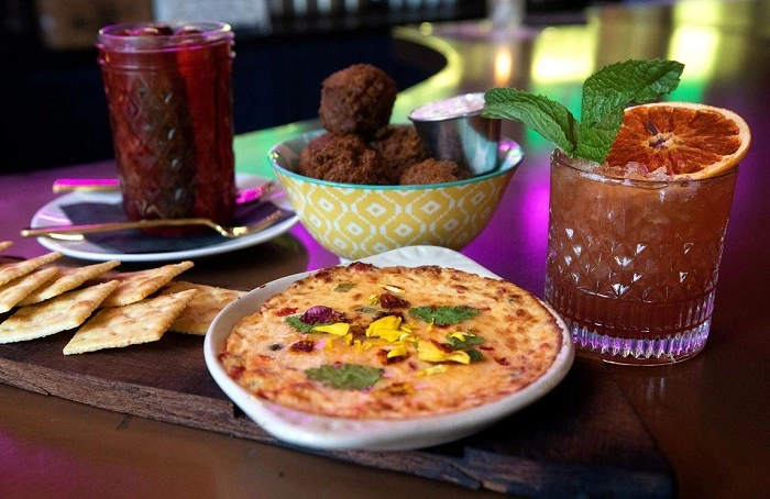 How to Access Happy Hour Near You 1