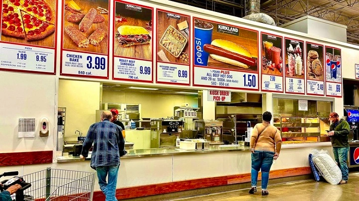Costco Food Menu: Legendary Deals, Comfort Classics, and the Food Court Everyone Loves