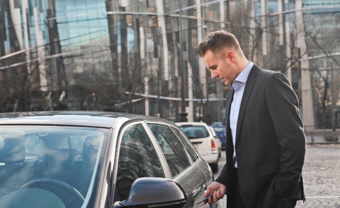SGT Auto Transport: Who Actually Handles Your Car, and What Every Booker Should Verify